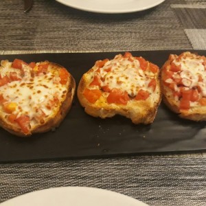 Antipasti - Bruschetta Strega