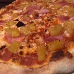 pizza hawaiana