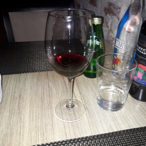 Tinto den la casa