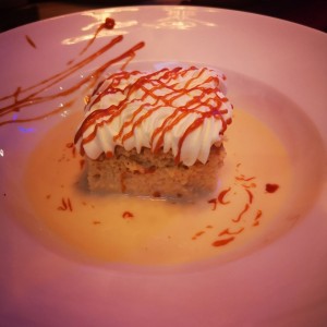 Tres leches (Baileys)