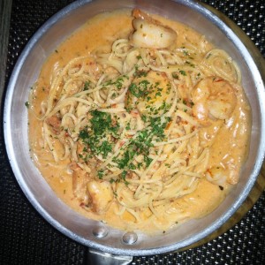 spaghettini tres quesos