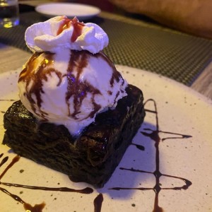 Volcan de Chocolate con Helado