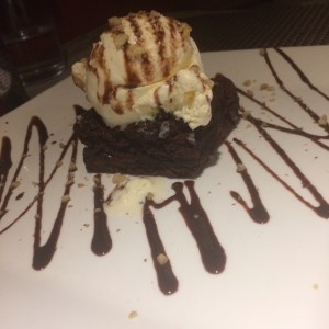 Postres - Brownie con Helado