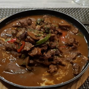 strogonoff de carne de res