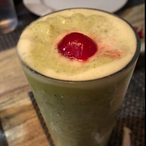 Limonada con hierba buena