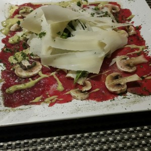 Antipasti - Carpaccio de Res