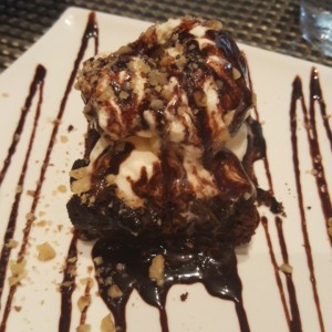 Postres - Brownie con Helado