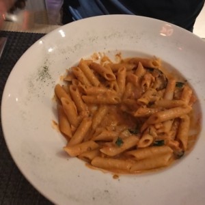 penne con salmon