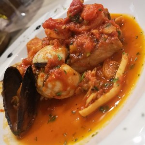 Corvina a la Marinara