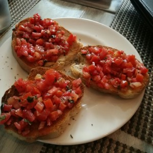 Antipasti - Bruschetta Strega