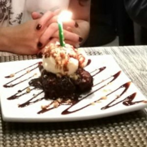 Postres - Brownie con Helado