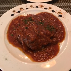 Ossobuco de Res con Linguini a la Crema