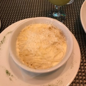 Ossobuco de Res con Linguini a la Crema