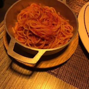 Spaguetti en salsa roja