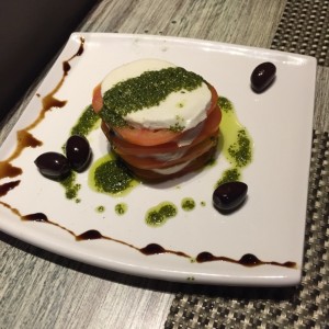 Ensaladas - Ensalada Capressa