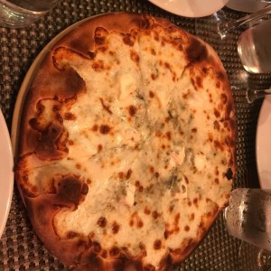 Pizzas - Quattro Formaggi