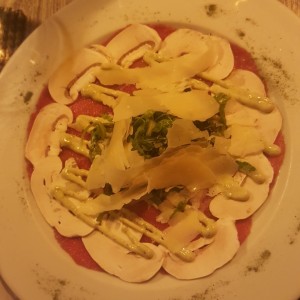 Antipasti - Carpaccio di Manzo