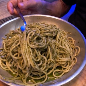 Pastas - Espaguetti al Pesto