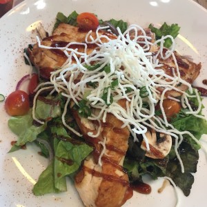 Ensalada de pollo Teriyaki