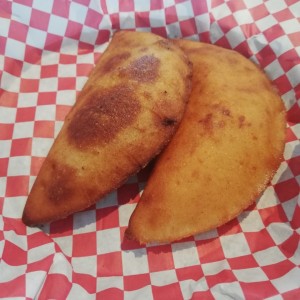 Empanada de molida y queso