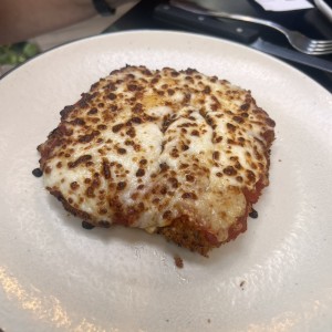 Milanesa de res parmesano
