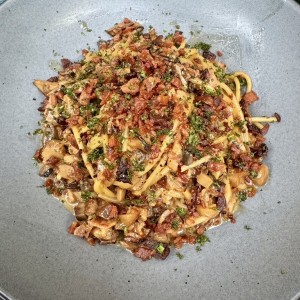 Spaghetti con hongos