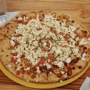 pizza de queso feta
