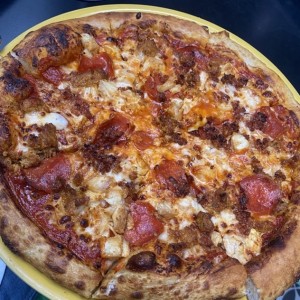 Pizza 12" - Cuatro Carnes