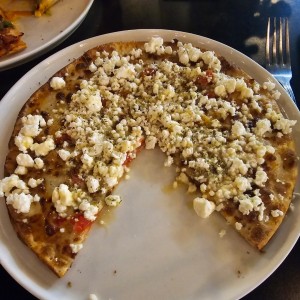 pizza queso fetta y miel
