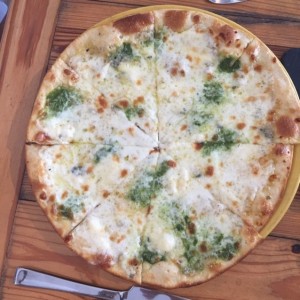 pizza 4 quesos