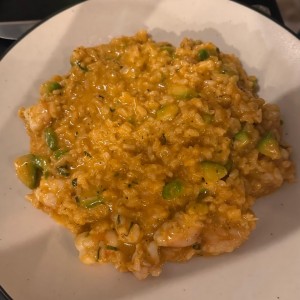 Rissotto de langostinos y aguacate