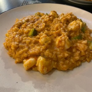 Rissotto de langostinos y aguacate