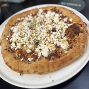 Tomate queso feta y miel