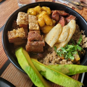 cazuela de frijoles