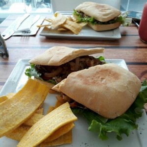 Emparedado Lalo's