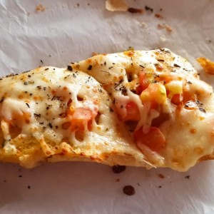 Bruschetta de tomate y queso