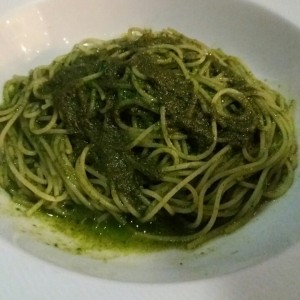 espagueti al pesto