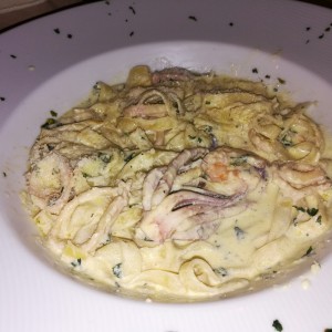 fettuccini fruti de mar
