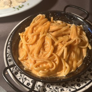 Espaguetti rosado