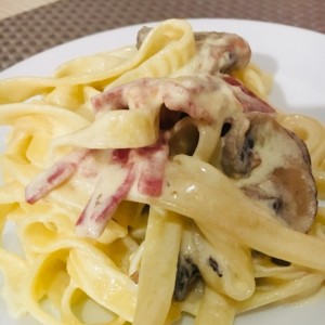 fettuccine alla crema