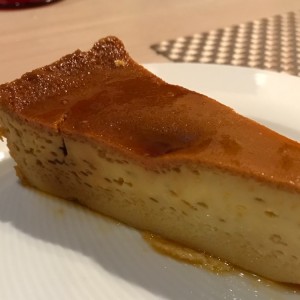 flan de dulce de leche