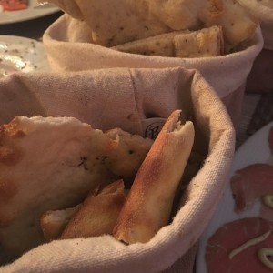 Antipasti - Focaccia mixta