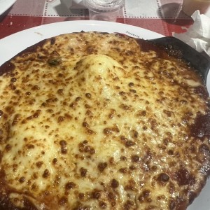 Lasagna de espinaca con salsa