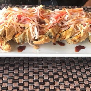 roll tropical