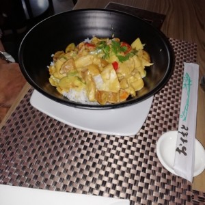 Pollo al curry