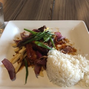 Lomo Saltado