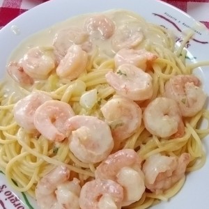 Espagueti con Camarones