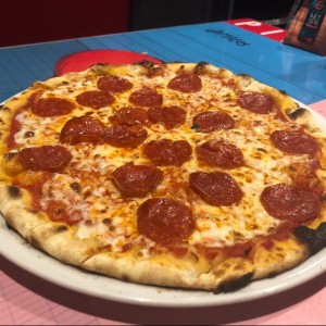 LA PIZZA - Diavola(Peperoni)