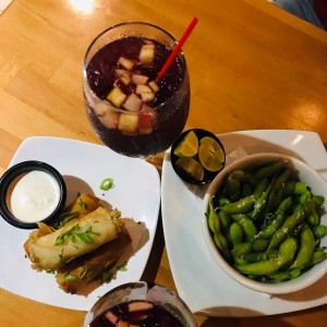 sangrias, rollos vegetales y emanems