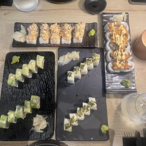 SUSHI ROLLS - Rock and Roll